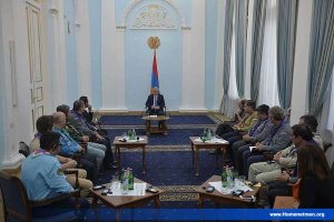 Հ. Ս. ՇԱՐԺՈՒՄԻ ՆԵՐԿԱՅԱՑՈՒՑԻՉՆԵՐՈՒՆ ԱՅՑԵԼՈՒԹԻՒՆԸ ՆԱԽԱԳԱՀ ՍԵՐԺ ՍԱՐԳՍԵԱՆԻՆ — 2