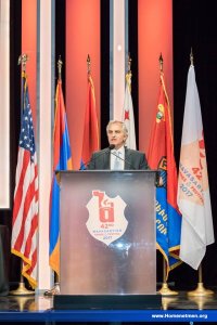 42-ՐԴ ՆԱՒԱՍԱՐԴԵԱՆԻ ՊԱՐԱՀԱՆԴԷՍԸ «ԲԱՐՁՐԱՑԻ՛Ր-ԲԱՐՁՐԱՑՈՒՐ» ՆՇԱՆԱԽՕՍՔԸ ՊԱՏՈՒԵԼՈՒ ԱՌԻԹ — 5