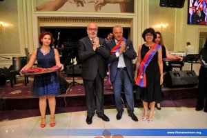 100-ԱՄԵԱԿԻ ՅՈԲԵԼԵՆԱԿԱՆ ԿԱԼԱ-ԸՆԹՐԻՔԸ — 10
