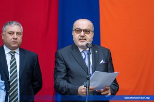 ՇԱՒԱՐՇ ՔՐԻՍԵԱՆԻ ԴԻՄԱՔԱՆԴԱԿԻ ՀԱՆԴԻՍԱՒՈՐ ԲԱՑՈՒՄ ԵՐԵՒԱՆԻ ՄԷՋ — 6