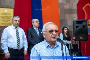 ՇԱՒԱՐՇ ՔՐԻՍԵԱՆԻ ԴԻՄԱՔԱՆԴԱԿԻ ՀԱՆԴԻՍԱՒՈՐ ԲԱՑՈՒՄ ԵՐԵՒԱՆԻ ՄԷՋ — 8