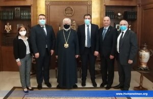 ՓԱՐԻԶԻ ԻՍԻ ԼԷ ՄՈՒԼԻՆՈՅԻ  ՔԱՂԱՔԱՊԵՏՈՒԹԵԱՆ ԱՋԱԿՑՈՒԹԵԱՄԲ ՝Հ.Մ.Ը.Մ. 7.5 ԹՈՆ ՍՆՆԴԵՂԷՆ, ՀԱԳՈՒՍՏՆԵՐ  ԵՒ ԴԵՂՈՐԱՅՔ ԿԸ ԲԱԺՆԷ ԼԻԲԱՆԱՆԱՀԱՅ  ԸՆԿԵՐԱՅԻՆ ԿԱՐԻՔԱՒՈՐ ՊԱՐԱԳԱՆԵՐՈՒ — 7