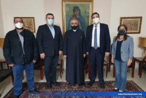 ՓԱՐԻԶԻ ԻՍԻ ԼԷ ՄՈՒԼԻՆՈՅԻ  ՔԱՂԱՔԱՊԵՏՈՒԹԵԱՆ ԱՋԱԿՑՈՒԹԵԱՄԲ ՝Հ.Մ.Ը.Մ. 7.5 ԹՈՆ ՍՆՆԴԵՂԷՆ, ՀԱԳՈՒՍՏՆԵՐ  ԵՒ ԴԵՂՈՐԱՅՔ ԿԸ ԲԱԺՆԷ ԼԻԲԱՆԱՆԱՀԱՅ  ԸՆԿԵՐԱՅԻՆ ԿԱՐԻՔԱՒՈՐ ՊԱՐԱԳԱՆԵՐՈՒ — 10