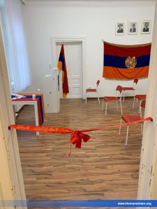 Հ.Մ.Ը.Մ.Ի ՎԻԵՆՆԱՅԻ ՄԱՍՆԱՃԻՒՂԻՆ ՍՐԱՀԸ  ԿԸ ԿՈՉՈՒԻ ՆԱՀԱՏԱԿ ՄՈՍԻԿ ՍԵՔԼԵՄԵԱՆԻ ԱՆՈՒՆՈՎ — 2
