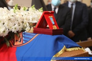 ՅԵՏ ՄԱՀՈՒ Հ.Մ.Ը.Մ.Ի «ԱՐԺԱՆԵԱՑ»  ԵՒ ՄԵԾԻ ՏԱՆՆ ԿԻԼԻԿԻՈՅ «ԱՍՊԵՏ»Ի ՇՔԱՆՇԱՆ՝ ԵՂԲ. ԳԱՌՆԻԿ ՄԿՐՏԻՉԵԱՆԻՆ — 3