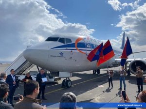 ARMENIAN AIRWAYS ԻՐ ՕԴԱՆԱՒԵՐԷՆ ՄԷԿԸ Կ’ԱՆՈՒԱՆԷ ԱՐՑԱԽԵԱՆ ՊԱՏԵՐԱԶՄԻ ՆԱՀԱՏԱԿ ԵՂԲ. ԳՐԻԳՈՐ ՂԱԶԱՐԵԱՆԻ ԱՆՈՒՆՈՎ — 3