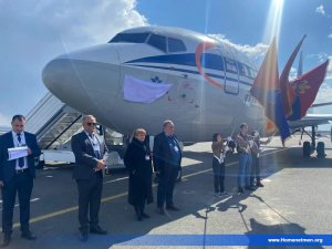 ARMENIAN AIRWAYS ԻՐ ՕԴԱՆԱՒԵՐԷՆ ՄԷԿԸ Կ’ԱՆՈՒԱՆԷ ԱՐՑԱԽԵԱՆ ՊԱՏԵՐԱԶՄԻ ՆԱՀԱՏԱԿ ԵՂԲ. ԳՐԻԳՈՐ ՂԱԶԱՐԵԱՆԻ ԱՆՈՒՆՈՎ — 6