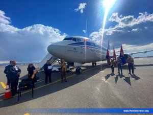 ARMENIAN AIRWAYS ԻՐ ՕԴԱՆԱՒԵՐԷՆ ՄԷԿԸ Կ’ԱՆՈՒԱՆԷ ԱՐՑԱԽԵԱՆ ՊԱՏԵՐԱԶՄԻ ՆԱՀԱՏԱԿ ԵՂԲ. ԳՐԻԳՈՐ ՂԱԶԱՐԵԱՆԻ ԱՆՈՒՆՈՎ — 7