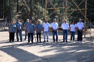Հ.Մ.Ը.Մ.Ի ԱՄԵՐԻԿԱՆԵՐՈՒ ԵՒ ԱՒՍՏՐԱԼԻՈՅ ՑԱՄԱՔԱՄԱՍԱՅԻՆ ԱՌԱՋԻՆ ԲԱՆԱԿՈՒՄԸ ԹԷՔՈՒՅԱՅԻ ՄԷՋ ԻՐ ԱՇԽԱՏԱՆՔՆԵՐՈՒՆ ՍԿՍԱՒ ԱՒԵԼԻ ՔԱՆ 700 ԲԱՆԱԿՈՂՆԵՐՈՎ — 14