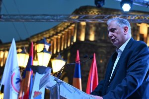 La Gran Ceremonia de Apertura de los 12º Juegos Pan-Homenetmen en Ereván — 6